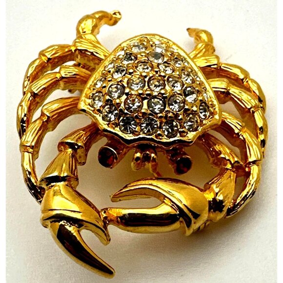 Whimsy Crab Brooch Pin Rhinestones Red Eyes Gold Tone Figural Ocean - Picture 1 of 4